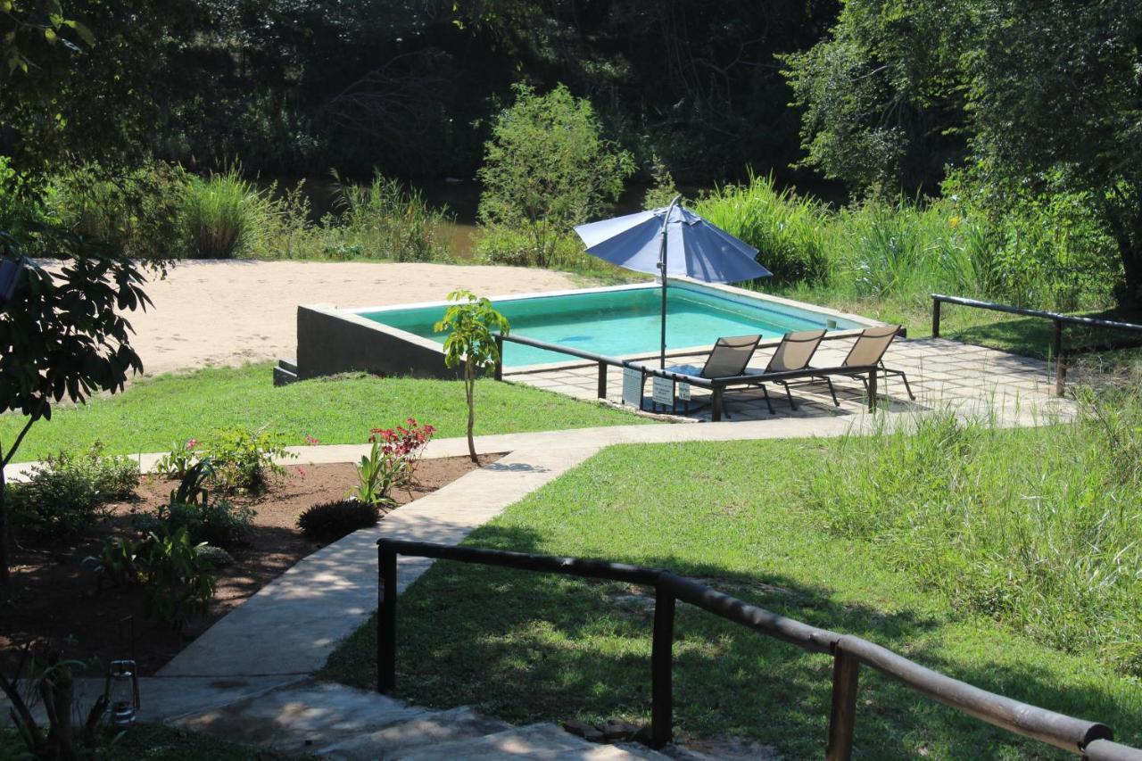 Lions Rock Rapids - Luxury Tented Camp Хейзивью Экстерьер фото