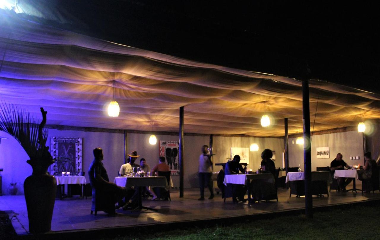 Lions Rock Rapids - Luxury Tented Camp Хейзивью Экстерьер фото