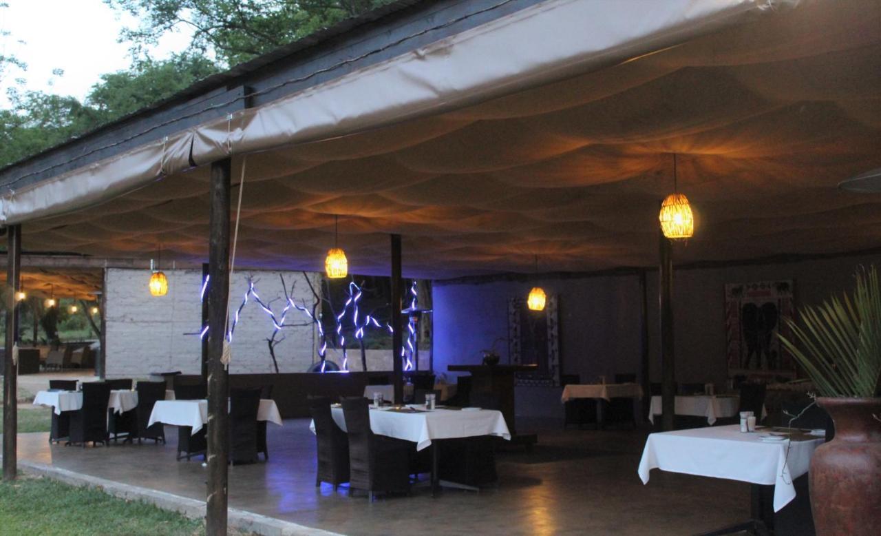 Lions Rock Rapids - Luxury Tented Camp Хейзивью Экстерьер фото