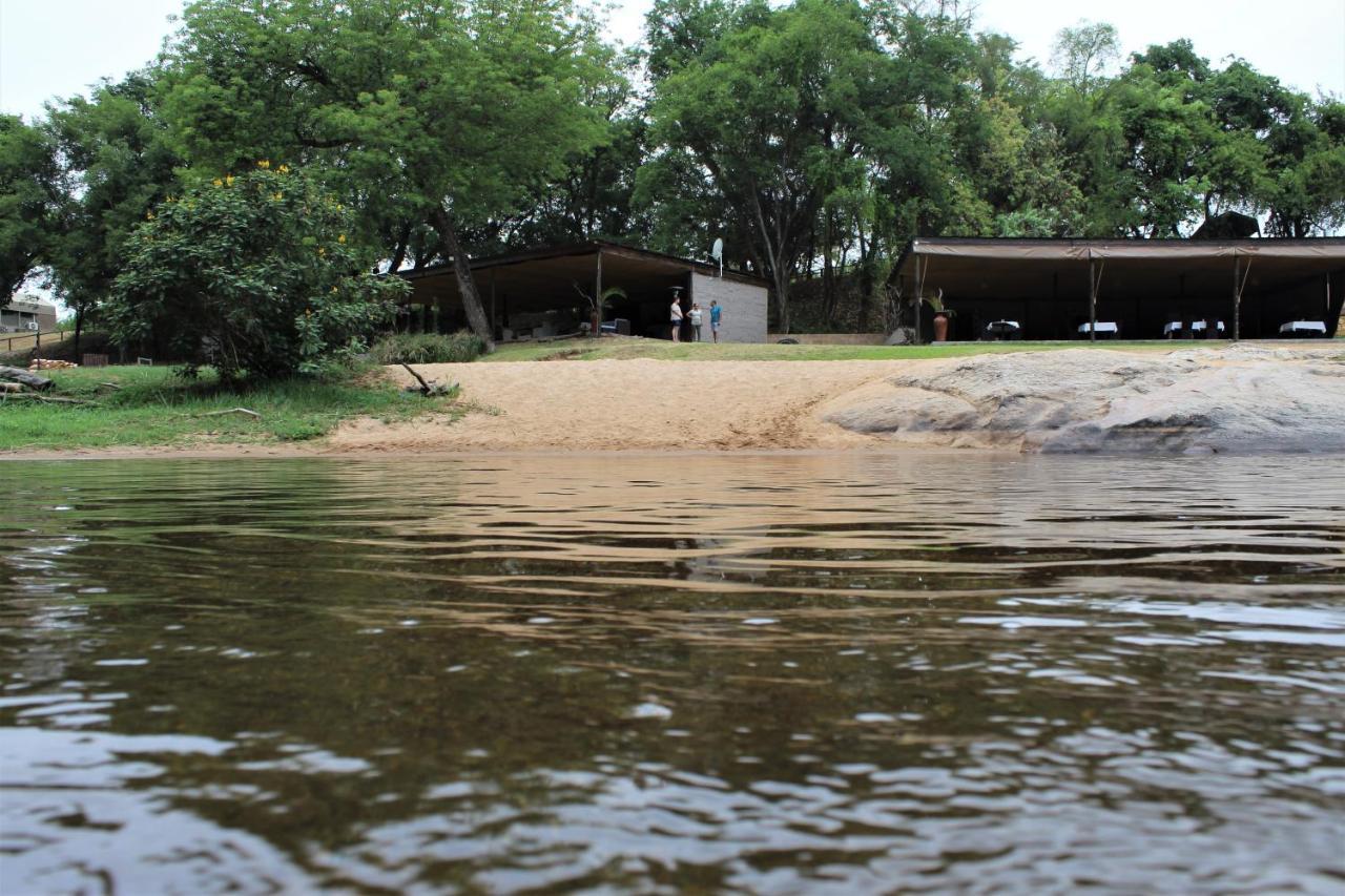 Lions Rock Rapids - Luxury Tented Camp Хейзивью Экстерьер фото