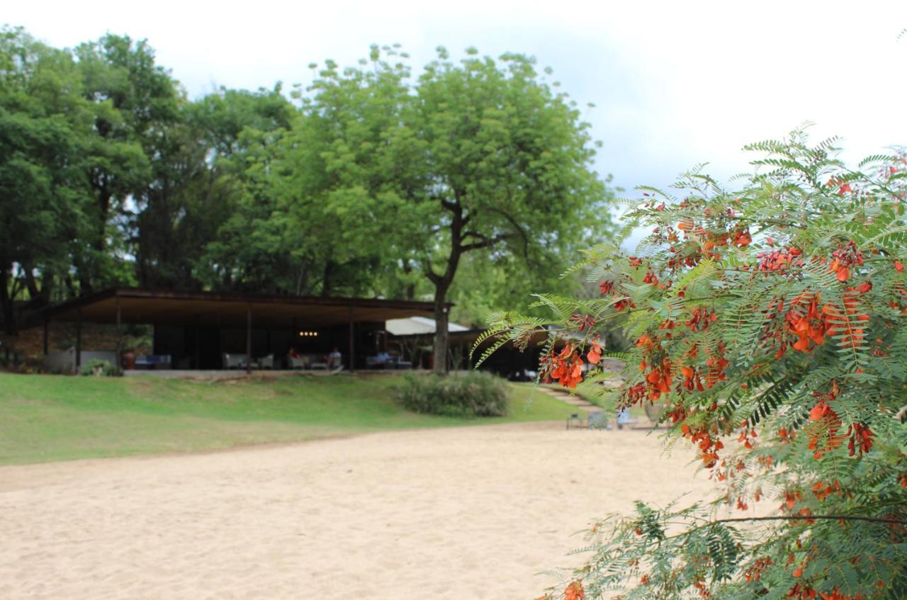 Lions Rock Rapids - Luxury Tented Camp Хейзивью Экстерьер фото